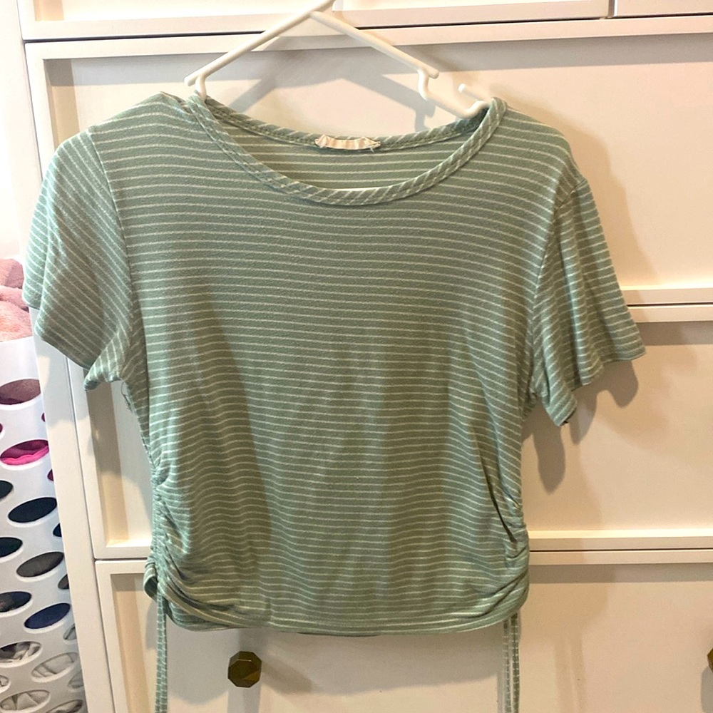 Safe green slightly cropped shirt